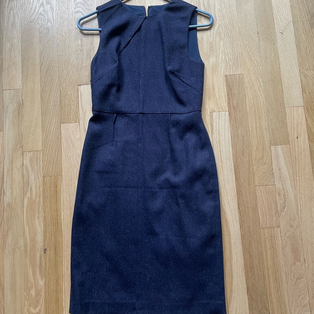 Navy Blue Sleeveless Suiting Dress